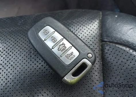 2011 Hyundai Genesis 3.8 from USA, damaged, VIN KMHGC4DE2BU136415